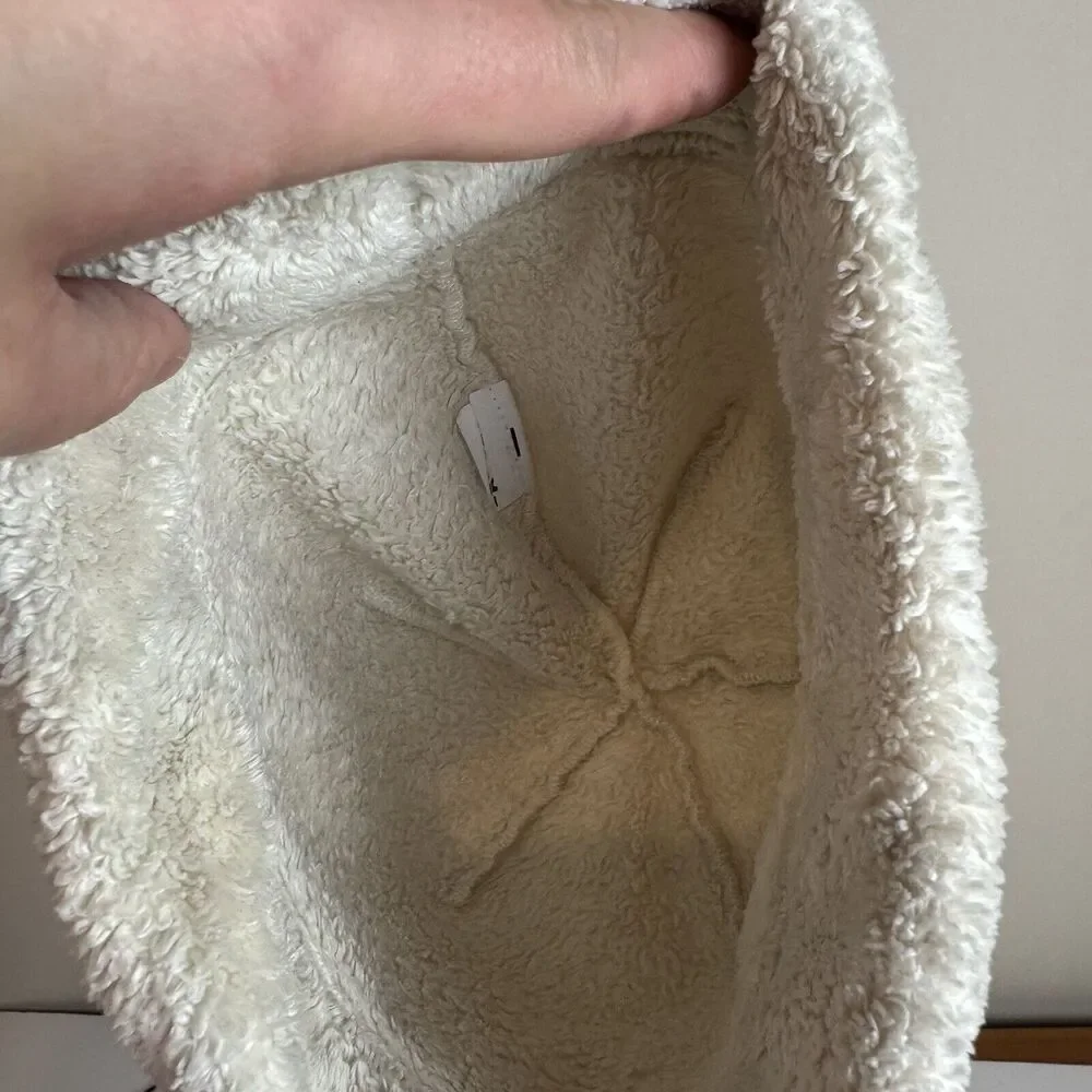 The North Face Beige Fleece One Size Beanie Hat For Child White embroidered logo